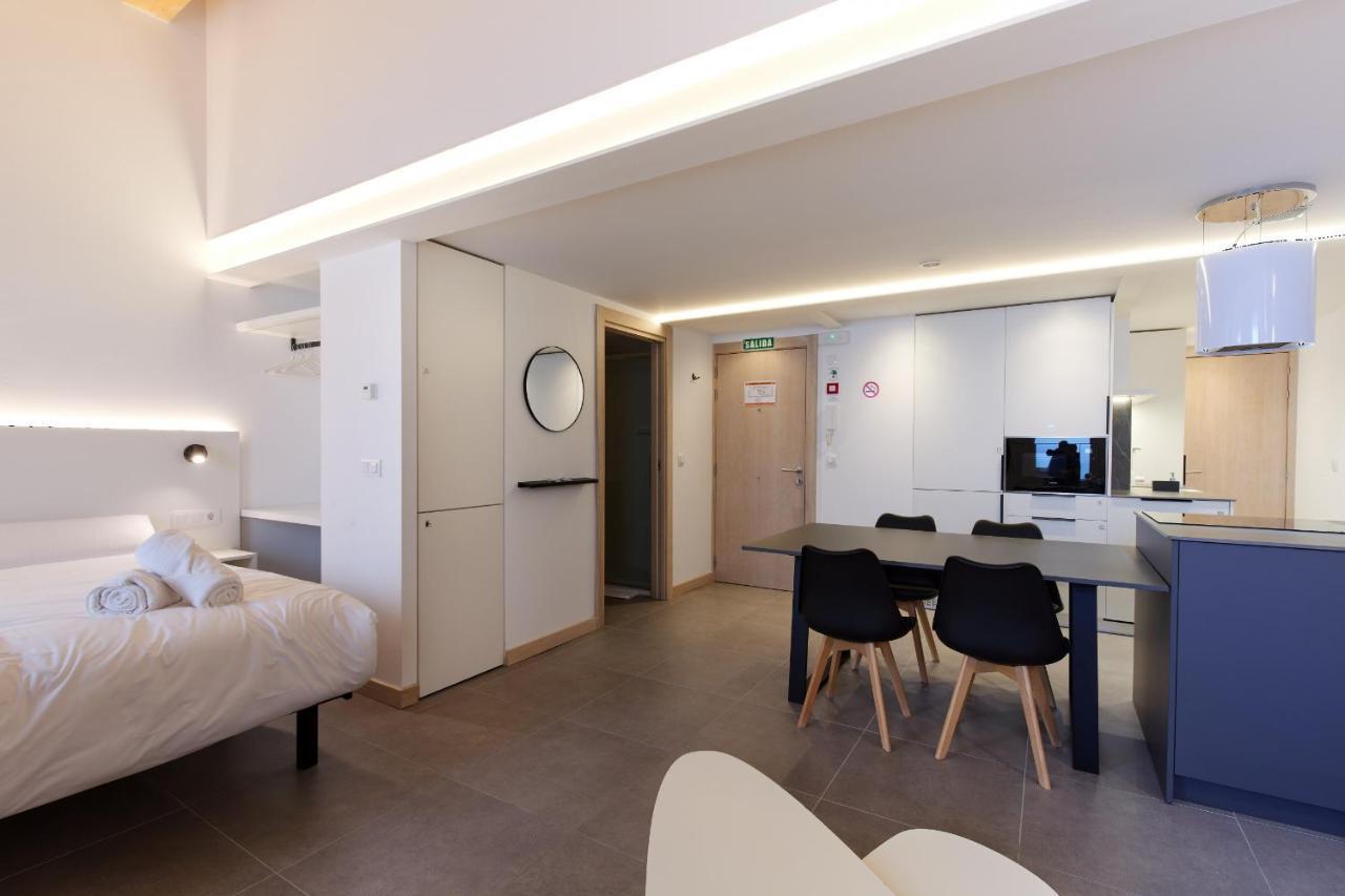 Tuapartamento - Lindapamplona Apartment Luaran gambar