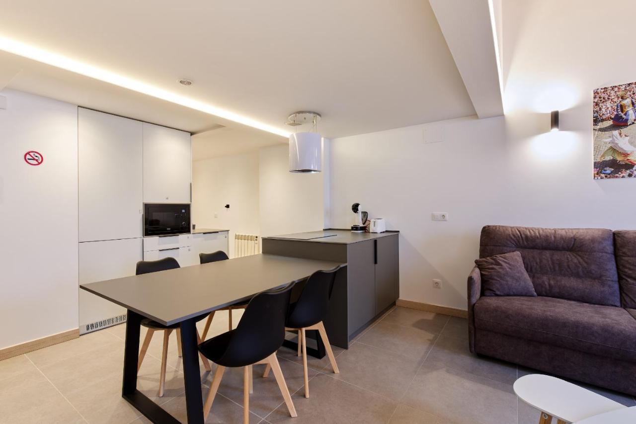 Tuapartamento - Lindapamplona Apartment Luaran gambar