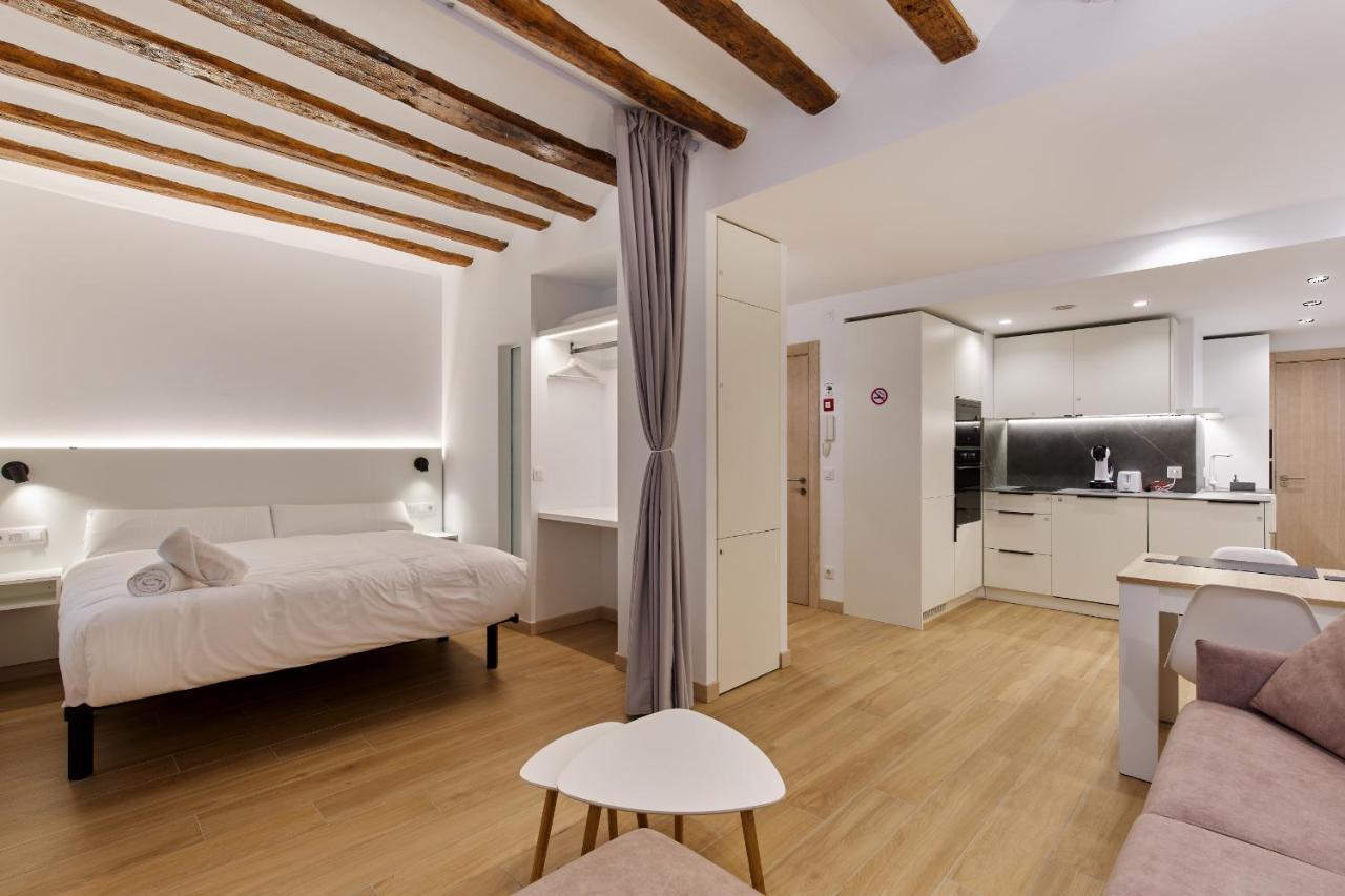 Tuapartamento - Lindapamplona Apartment Luaran gambar